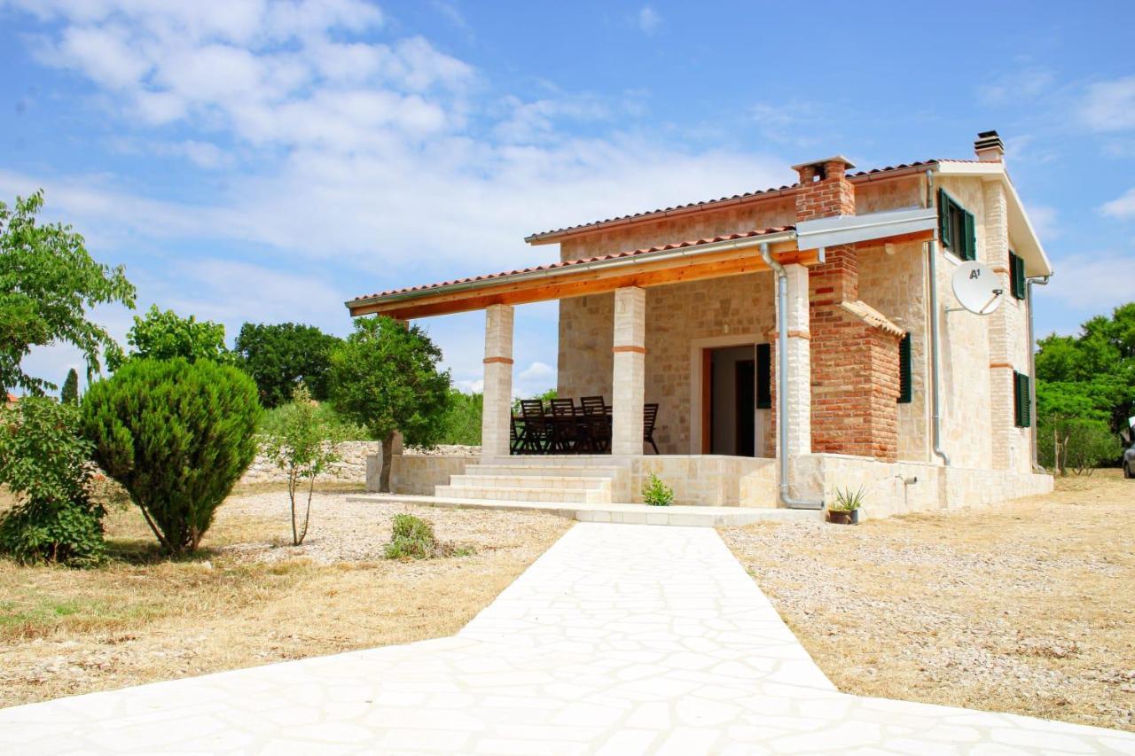 Villa Stone Pearl With Heated Swimming Pool Sveti Filip i Jakov Exterior foto