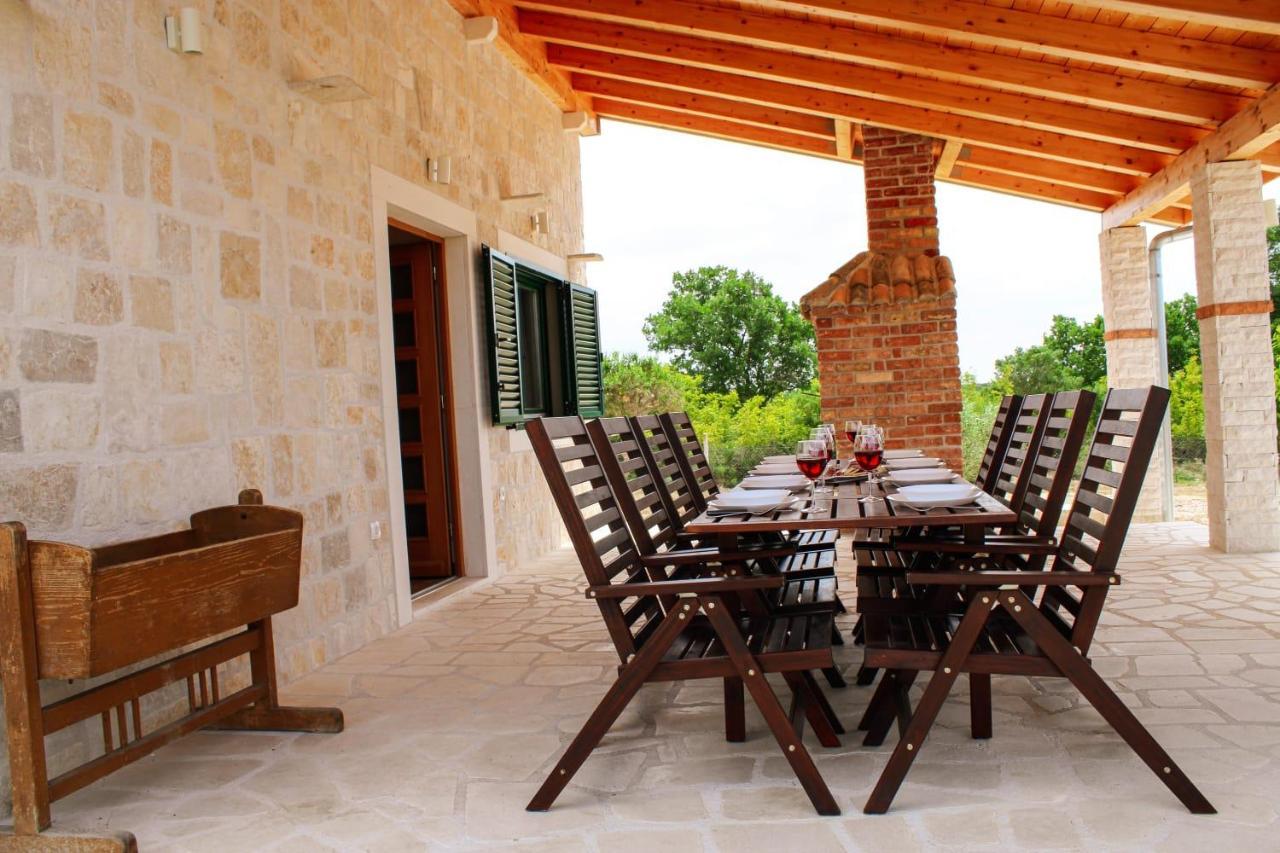 Villa Stone Pearl With Heated Swimming Pool Sveti Filip i Jakov Exterior foto