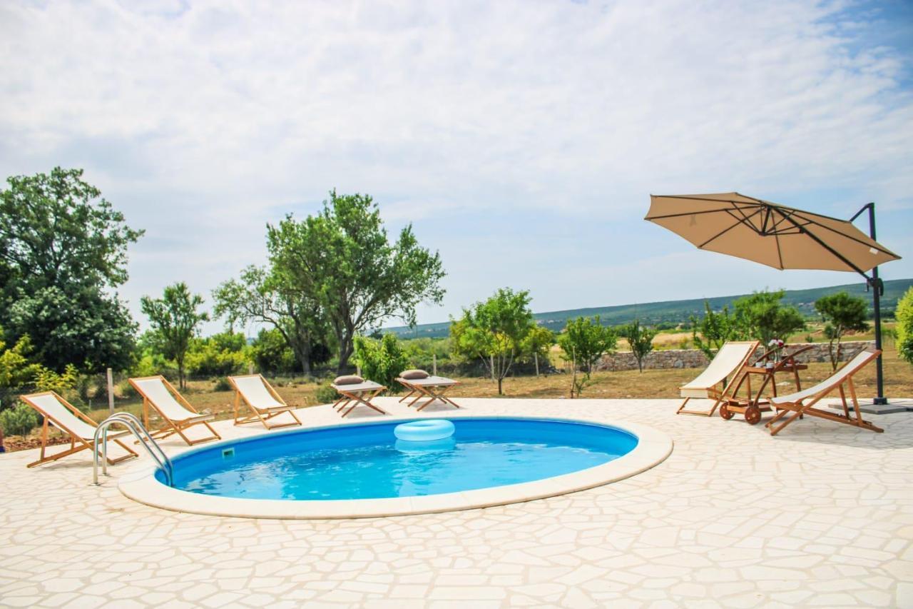 Villa Stone Pearl With Heated Swimming Pool Sveti Filip i Jakov Exterior foto